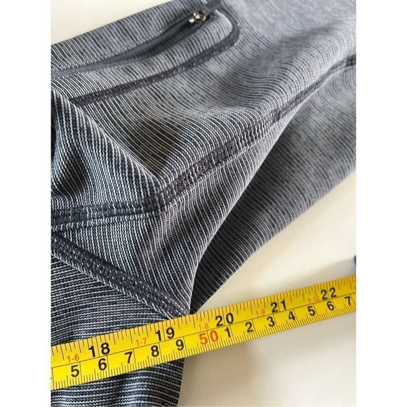 Athleta Women’s Navy Striped Full Zip Hoodie Sz M Pockets Long Sleeve Thumbholes - Picture 9 of 10